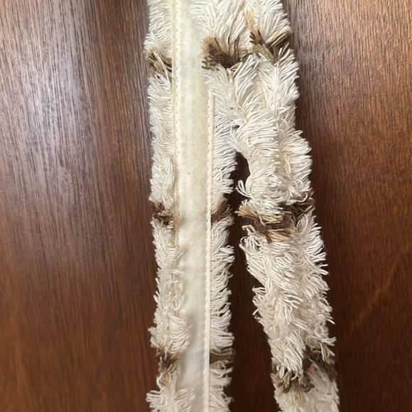 LIZARD THICKET Bucket Straw Bag - Picture 4 of 6